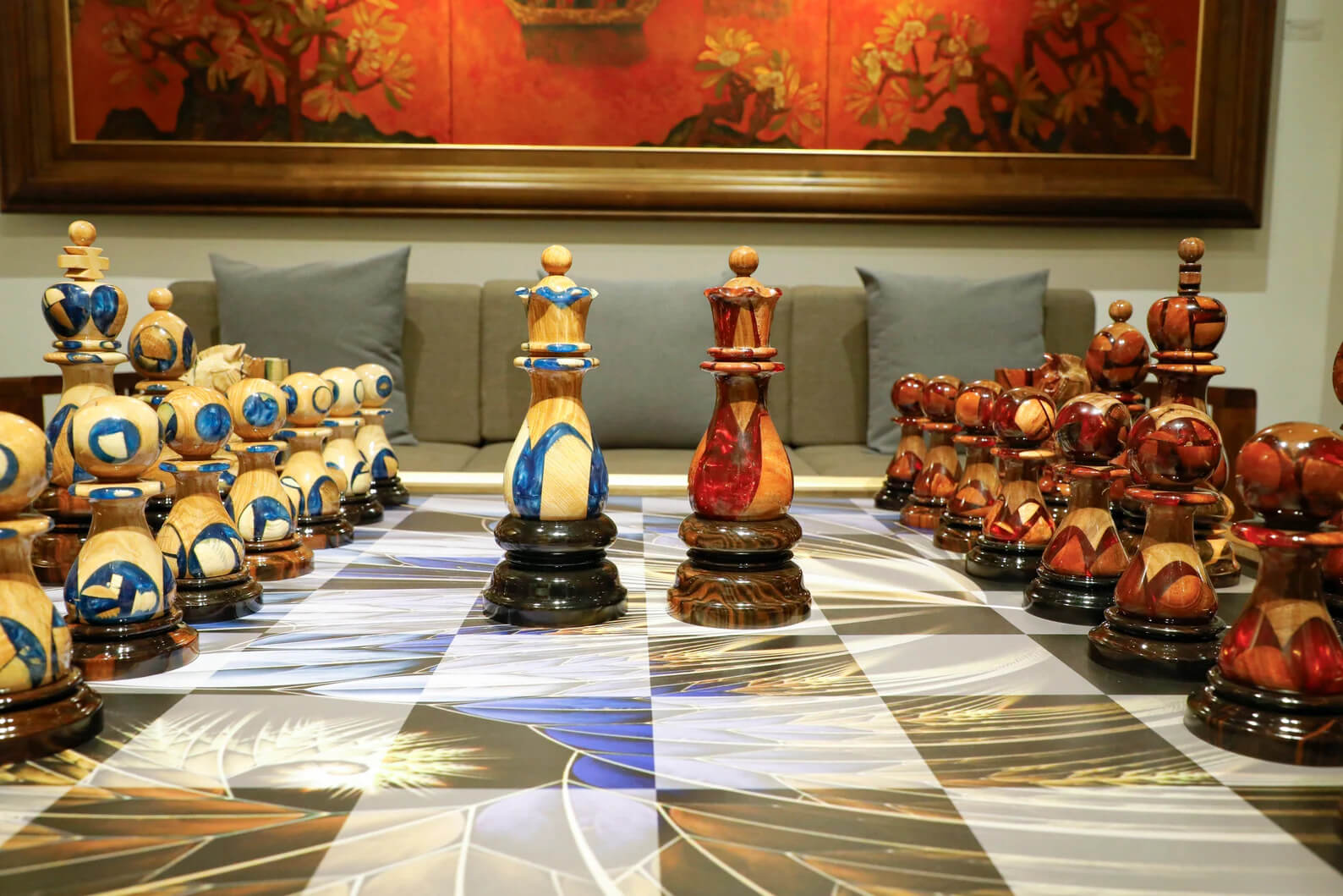 Unique Luxury Chess Sets with High End Boards & Pieces - Henry